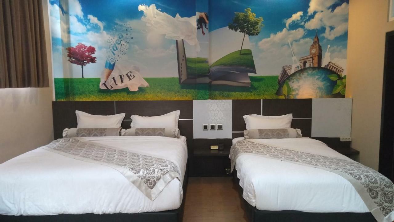 Malang City Boulevard Homestay מראה חיצוני תמונה